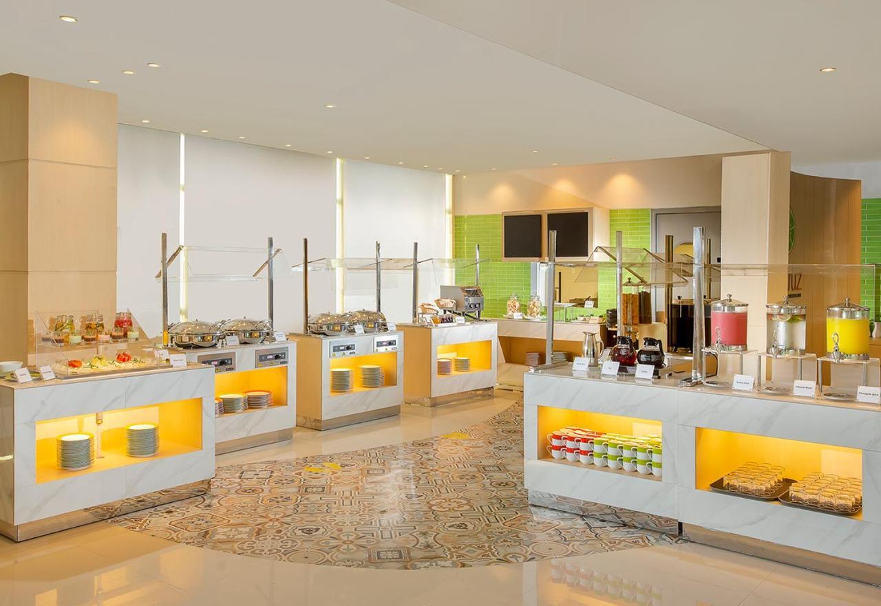 Zest Parang Raja Solo By Swiss-Belhotel International Bonorejo Esterno foto
