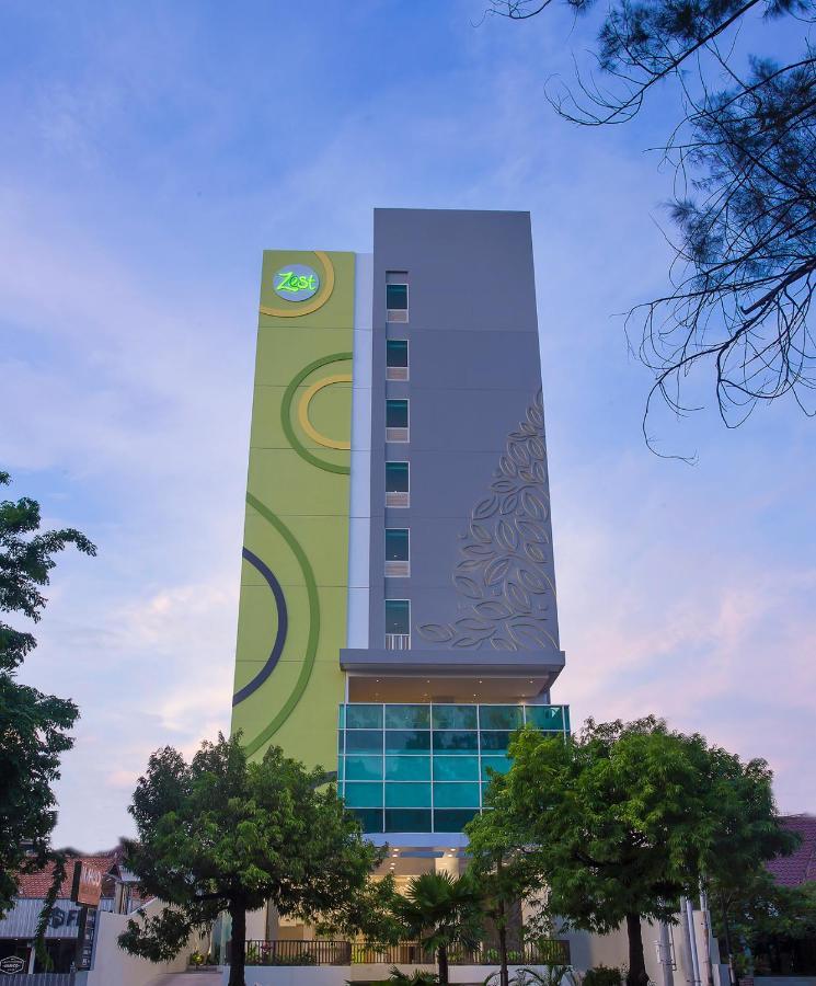 Zest Parang Raja Solo By Swiss-Belhotel International Bonorejo Esterno foto